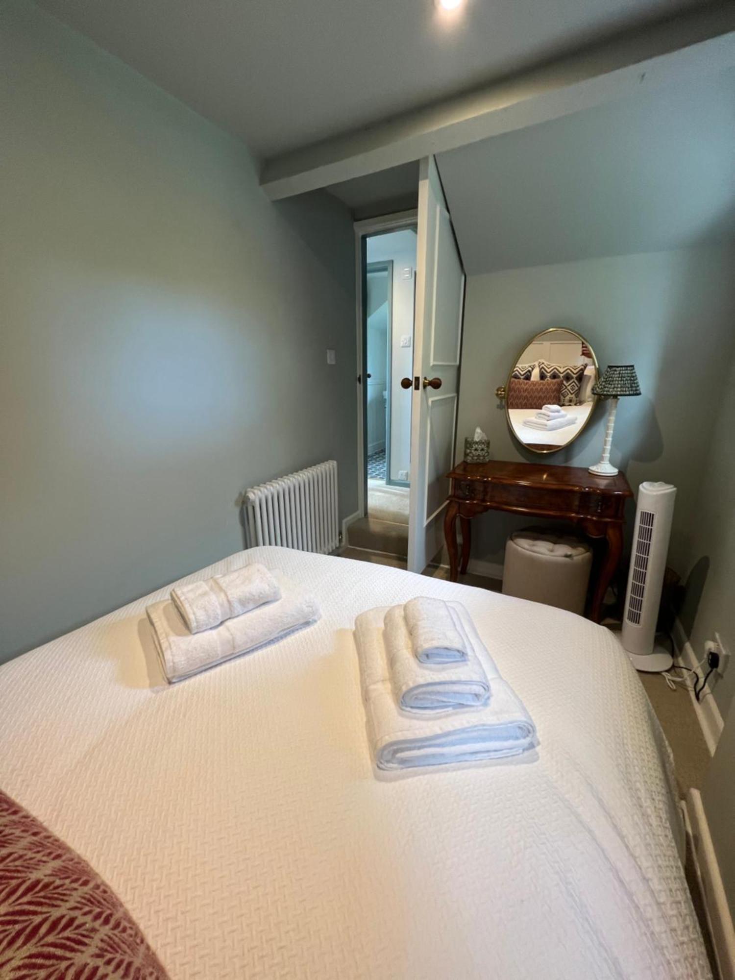 Luxury Cottage With Garden Bredon Zewnętrze zdjęcie